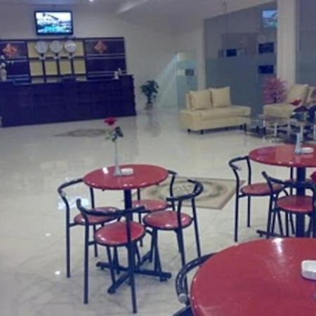 Grand Wisata Hotel Ende Bagian luar foto